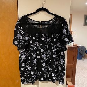 Short sleeve blouse